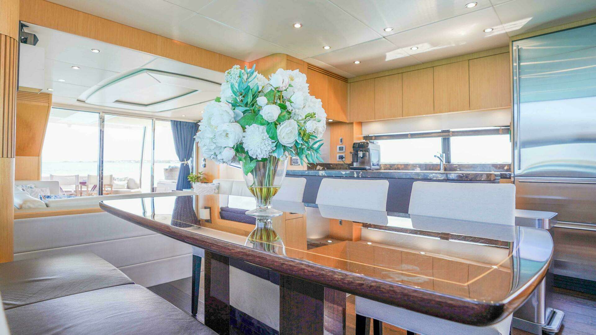 2016 Sunseeker 75 Yacht - Image 28