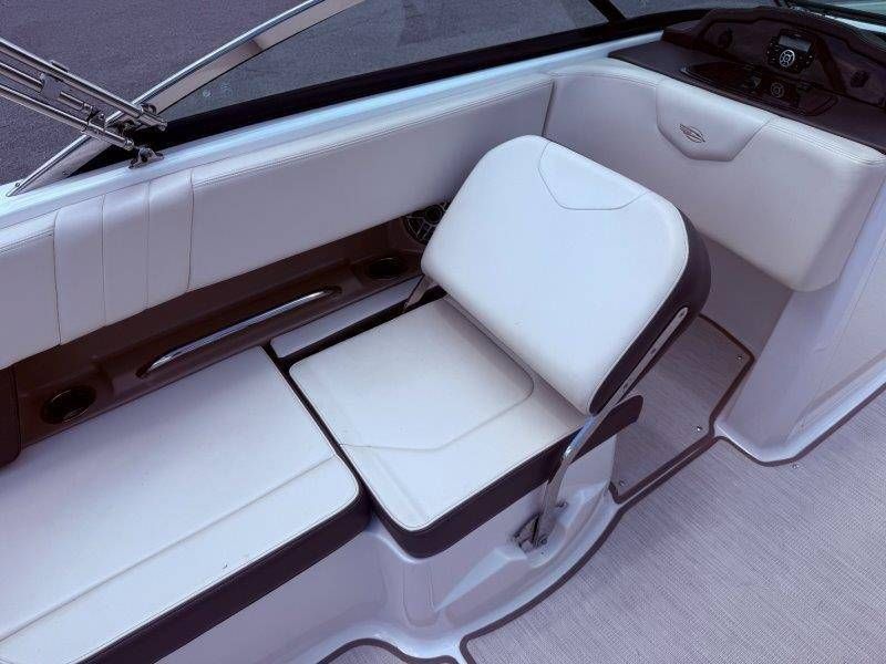 2020 Chaparral 237 SSX - 48