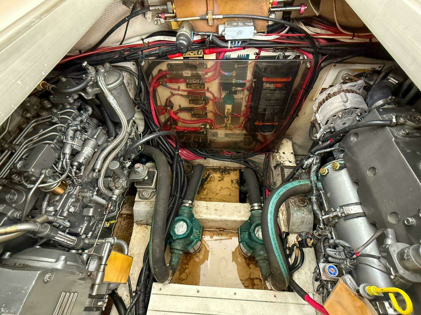 2002 Legacy 34 Express Twin Jet - Image 61