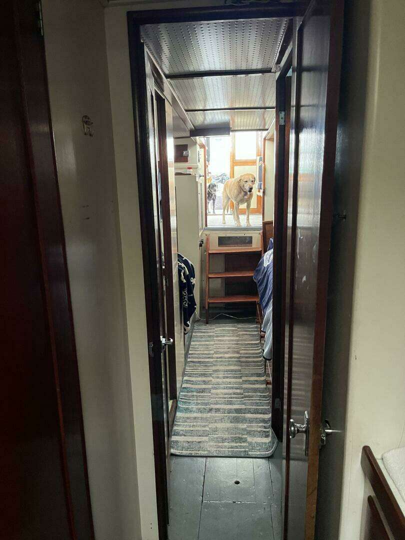 1976 Bass Harbor Boat Co Flybridge Cruiser - Image 12