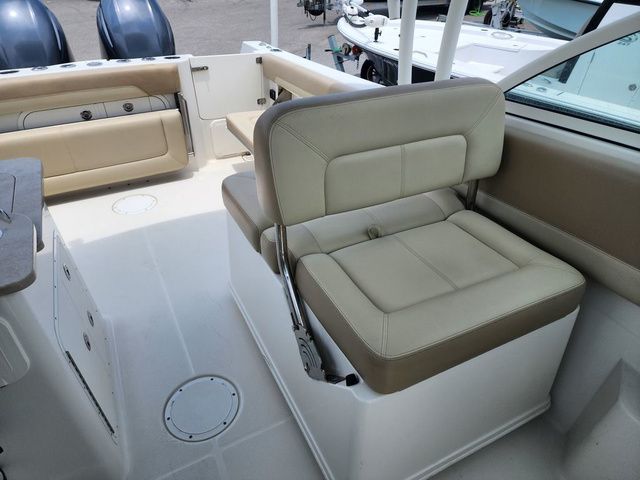 2017 Sailfish 275 DC - 10