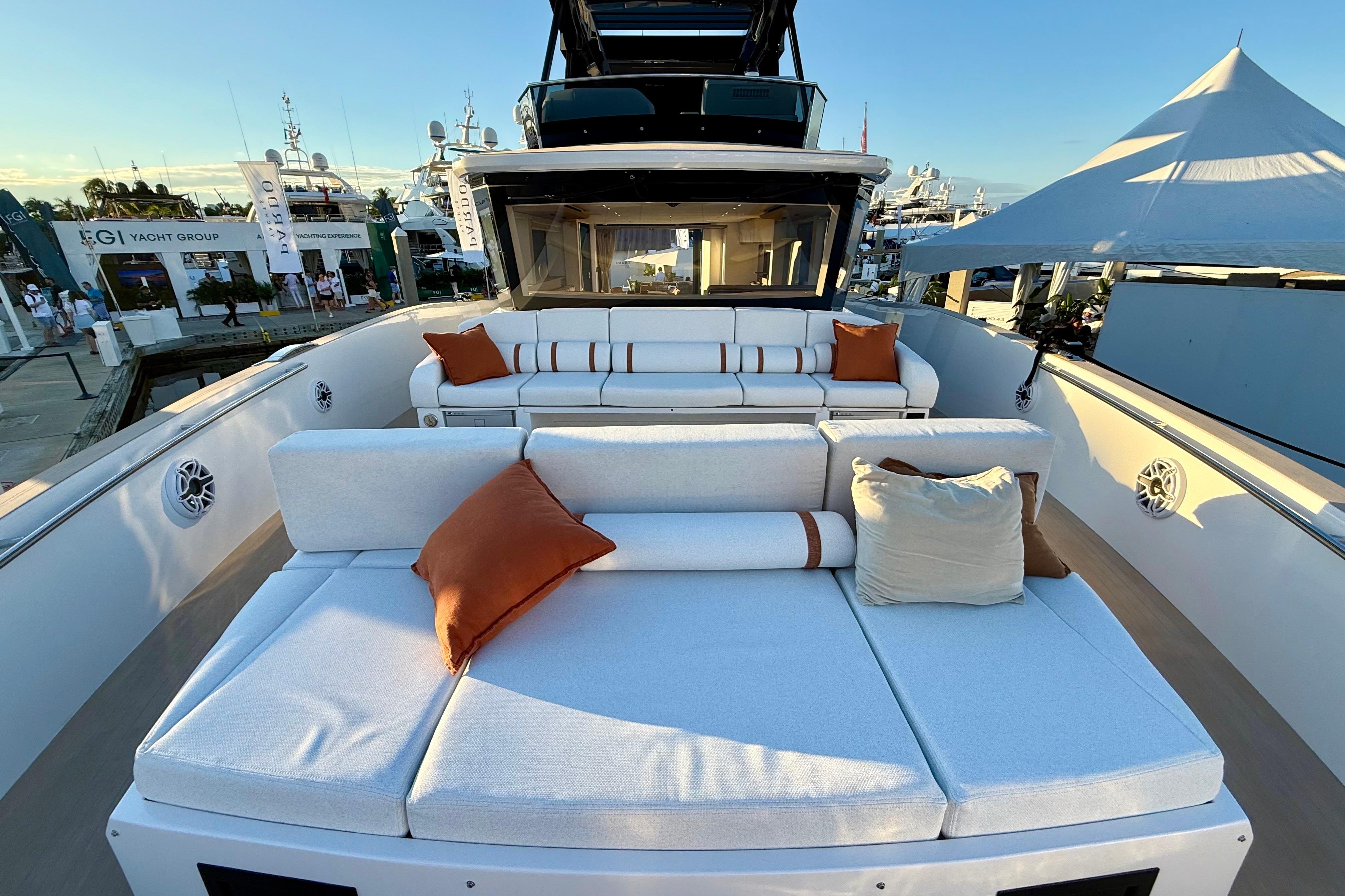 Luxurious 2026 Pardo Yachts E72 with elegant deck seating and stylish cushions.