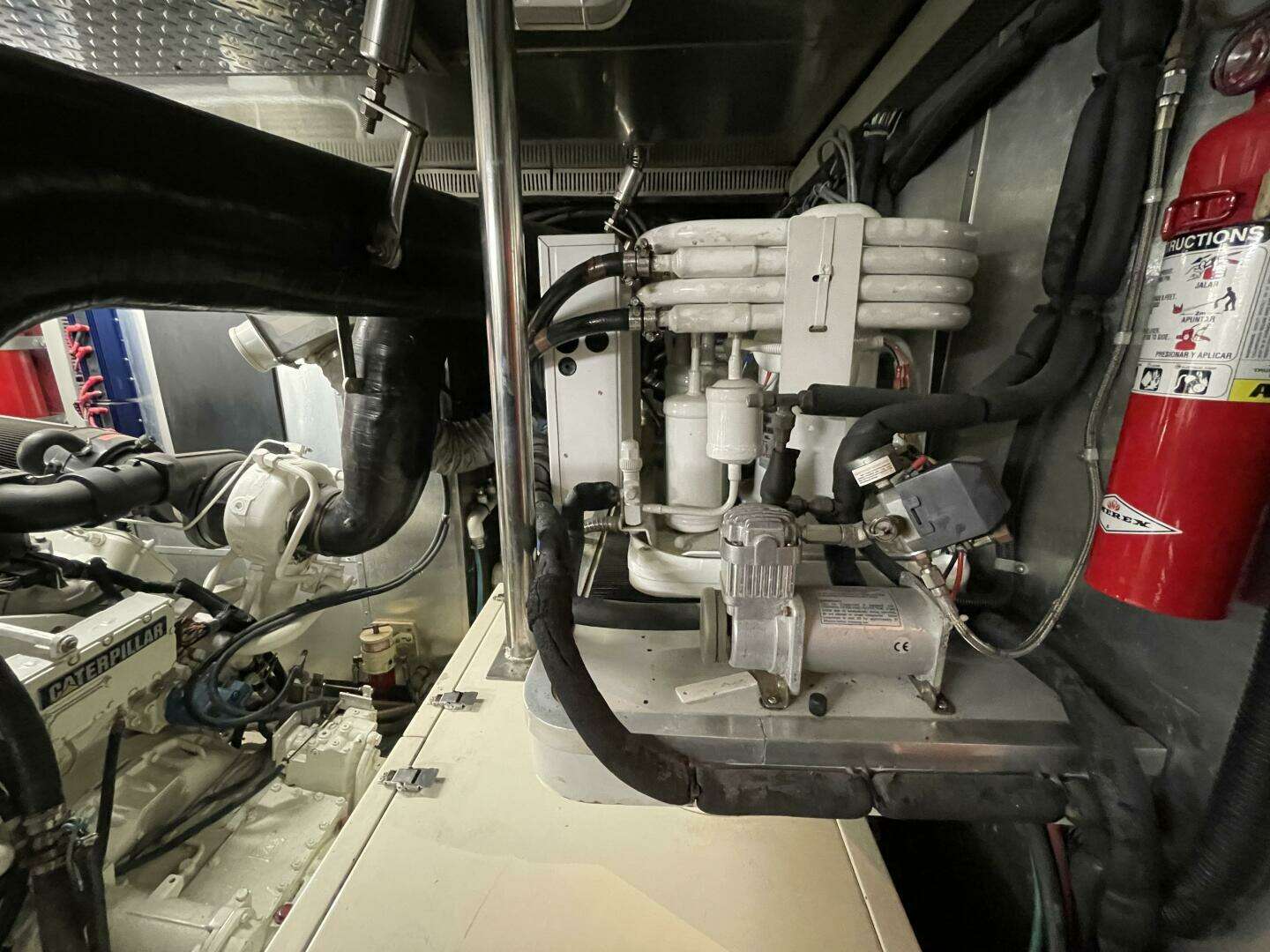 1999 Horizon 70 MY - Image 46