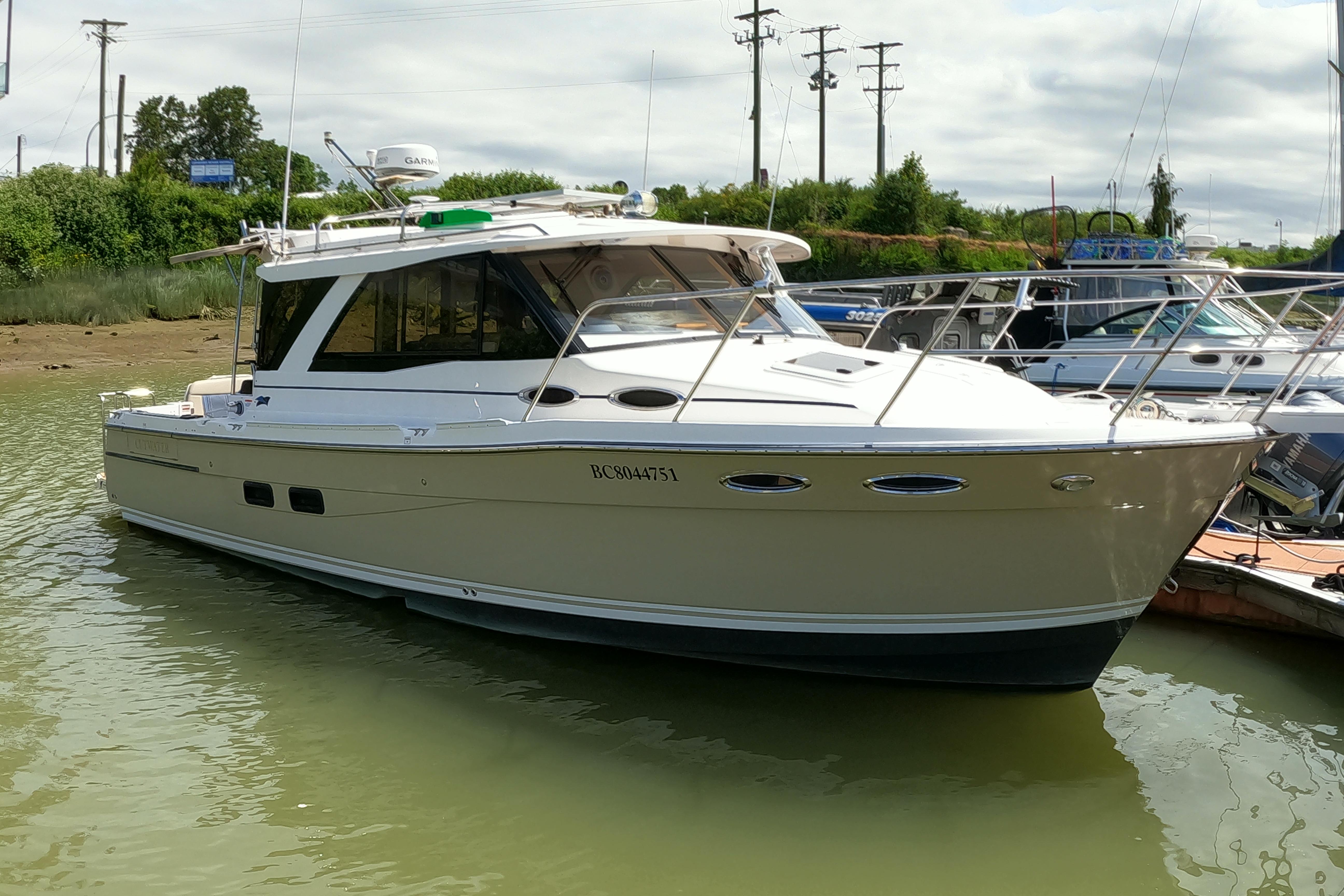 2019 Cutwater C-30 Sedan