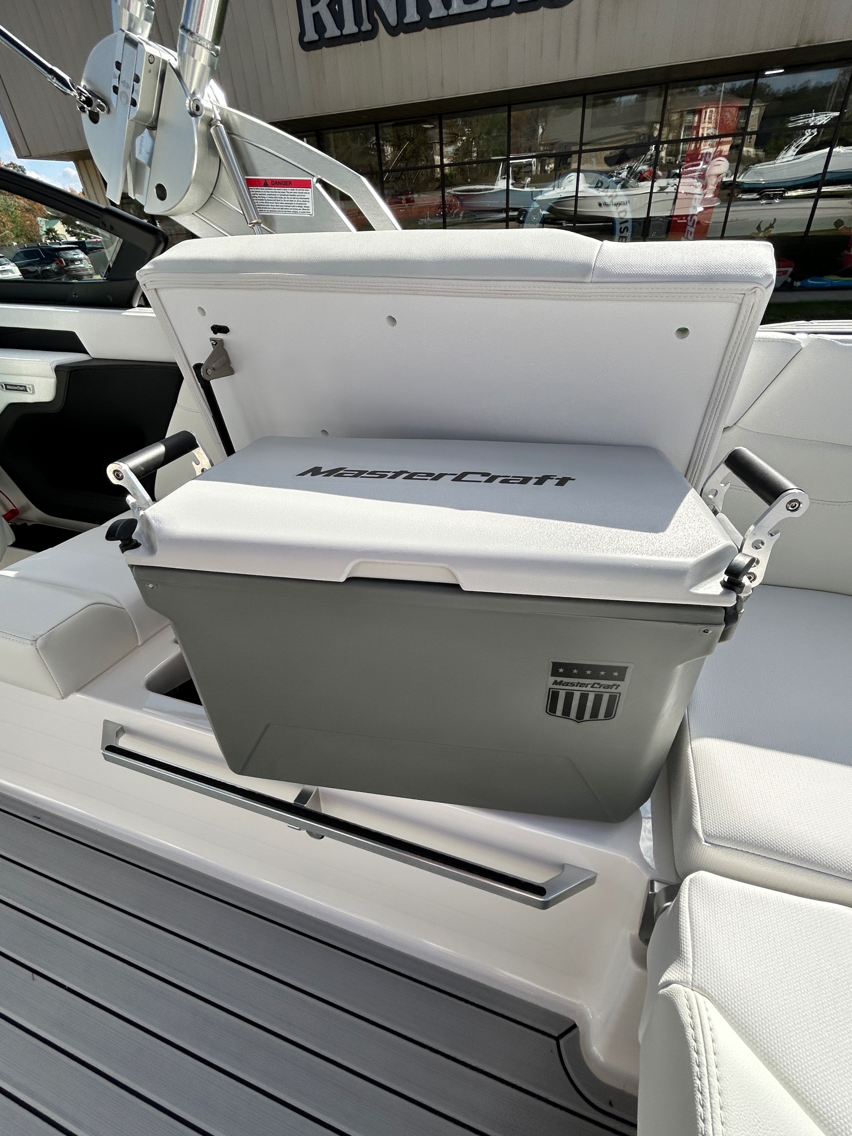 2026 MasterCraft XT23 - 23