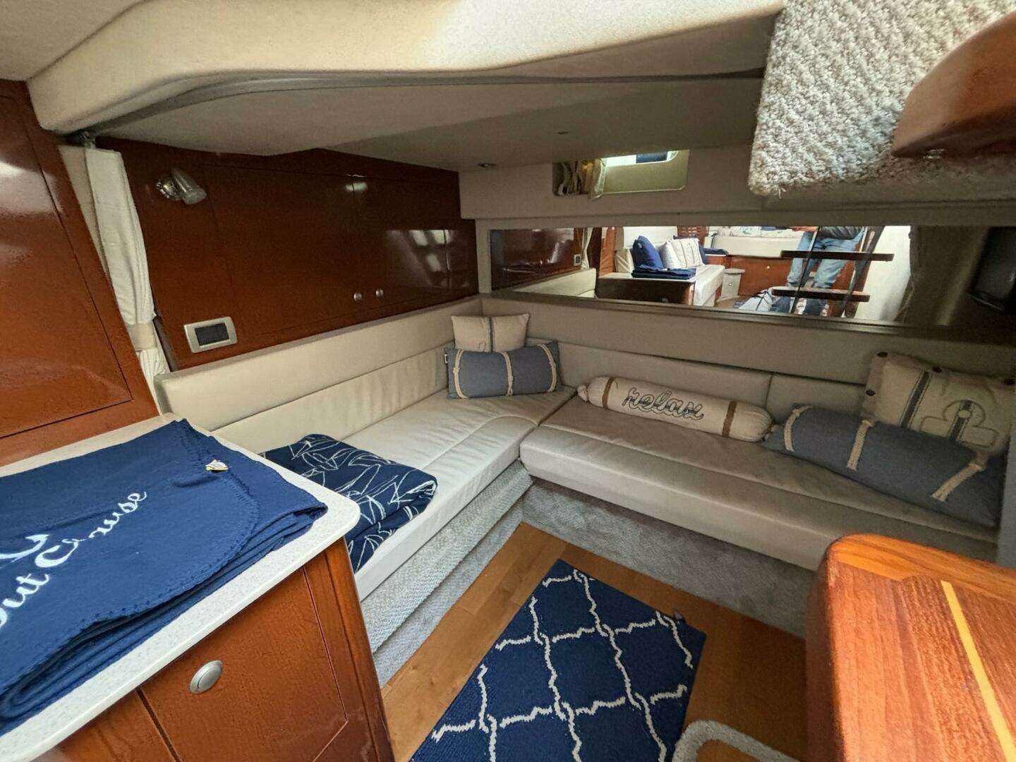 2009 Sea Ray SUNDANCER 350 - Image 36