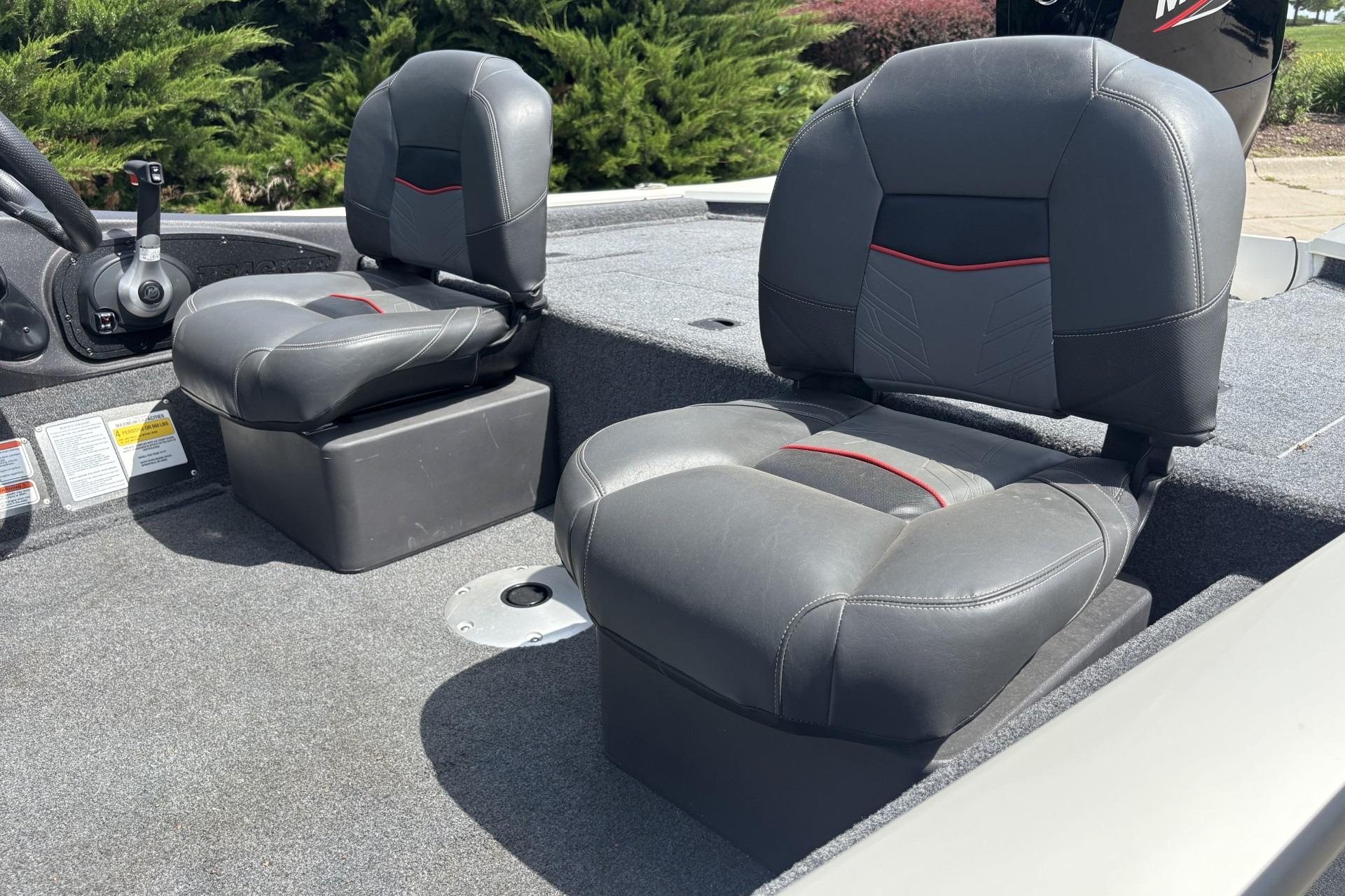 2024 Tracker Pro Team 175 TF boat seats, featuring sleek gray upholstery and ergonomic design.