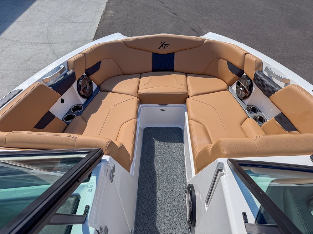 2022 MasterCraft XT24 - 31