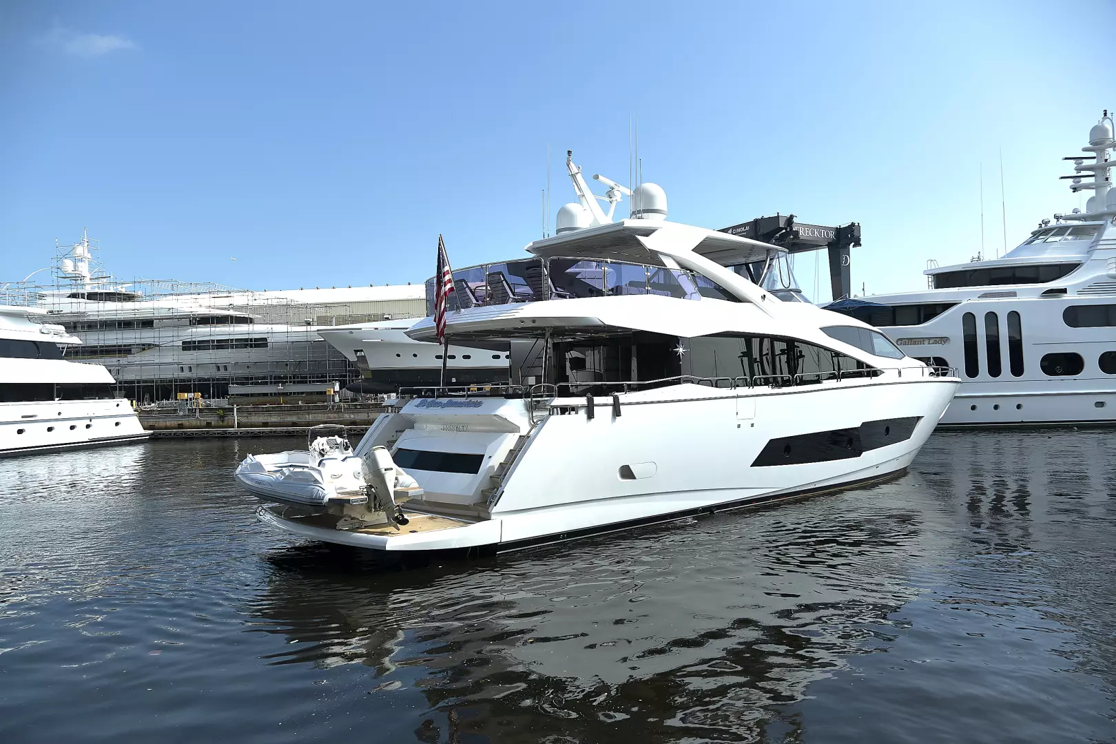 2019 Sunseeker 86 Yacht - Image 7