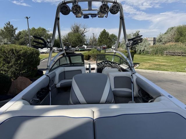 2006 Supra Launch 20 SSV - 8