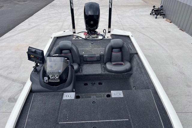 2021 Tracker Pro Team 195 TXW Tournament Edition fishing boat interior with Garmin electronics.