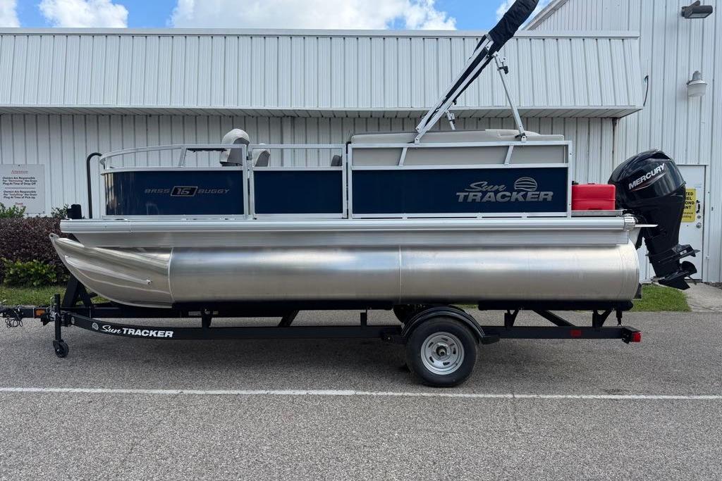 2026 Sun Tracker Bass Buggy 16 XL Select