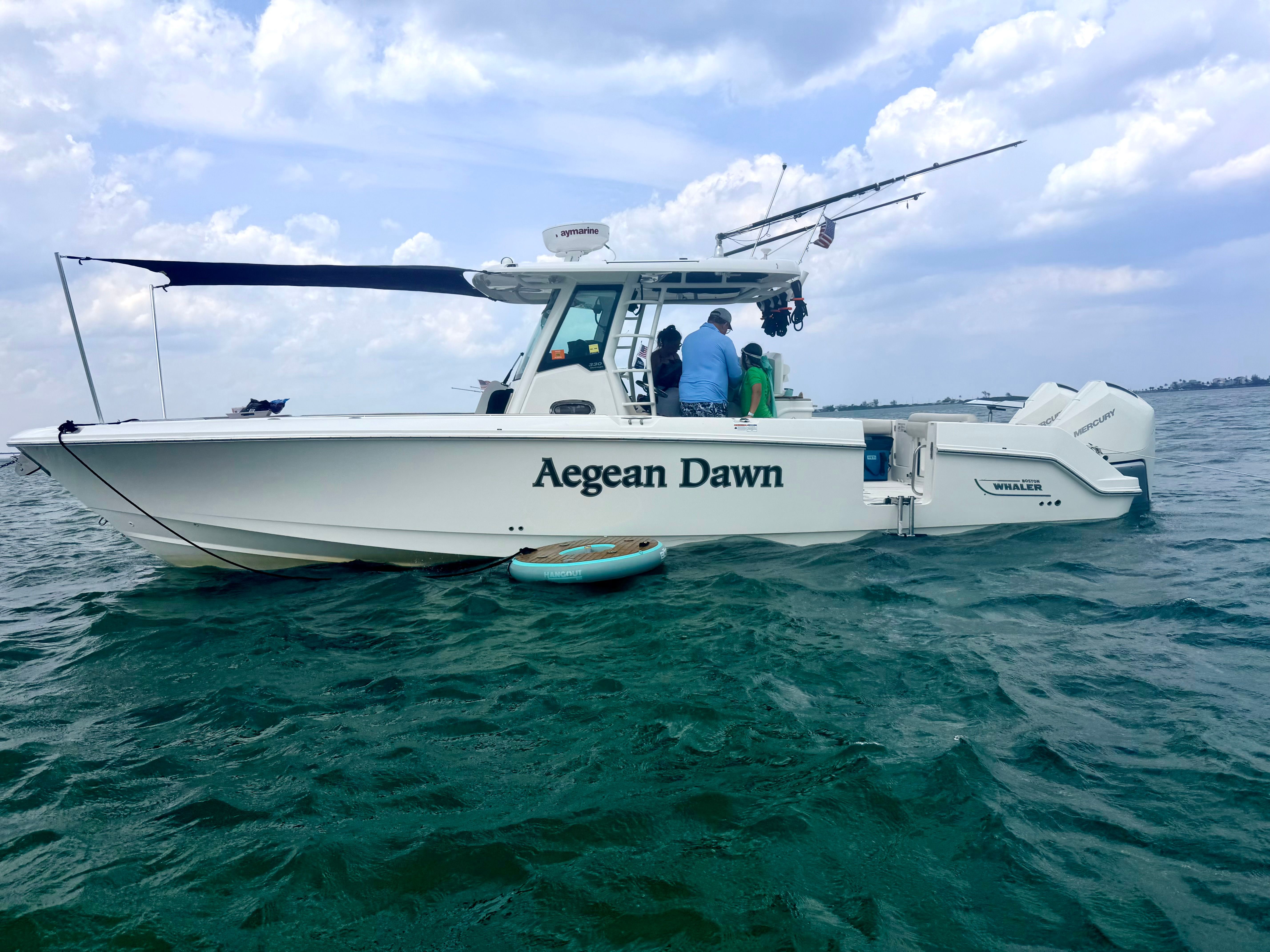 2021 Boston Whaler 330 Outrage - 2
