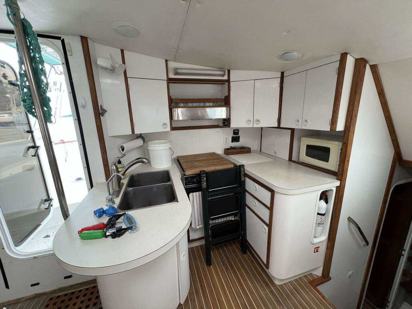 1997 Manta 40 - Image 35