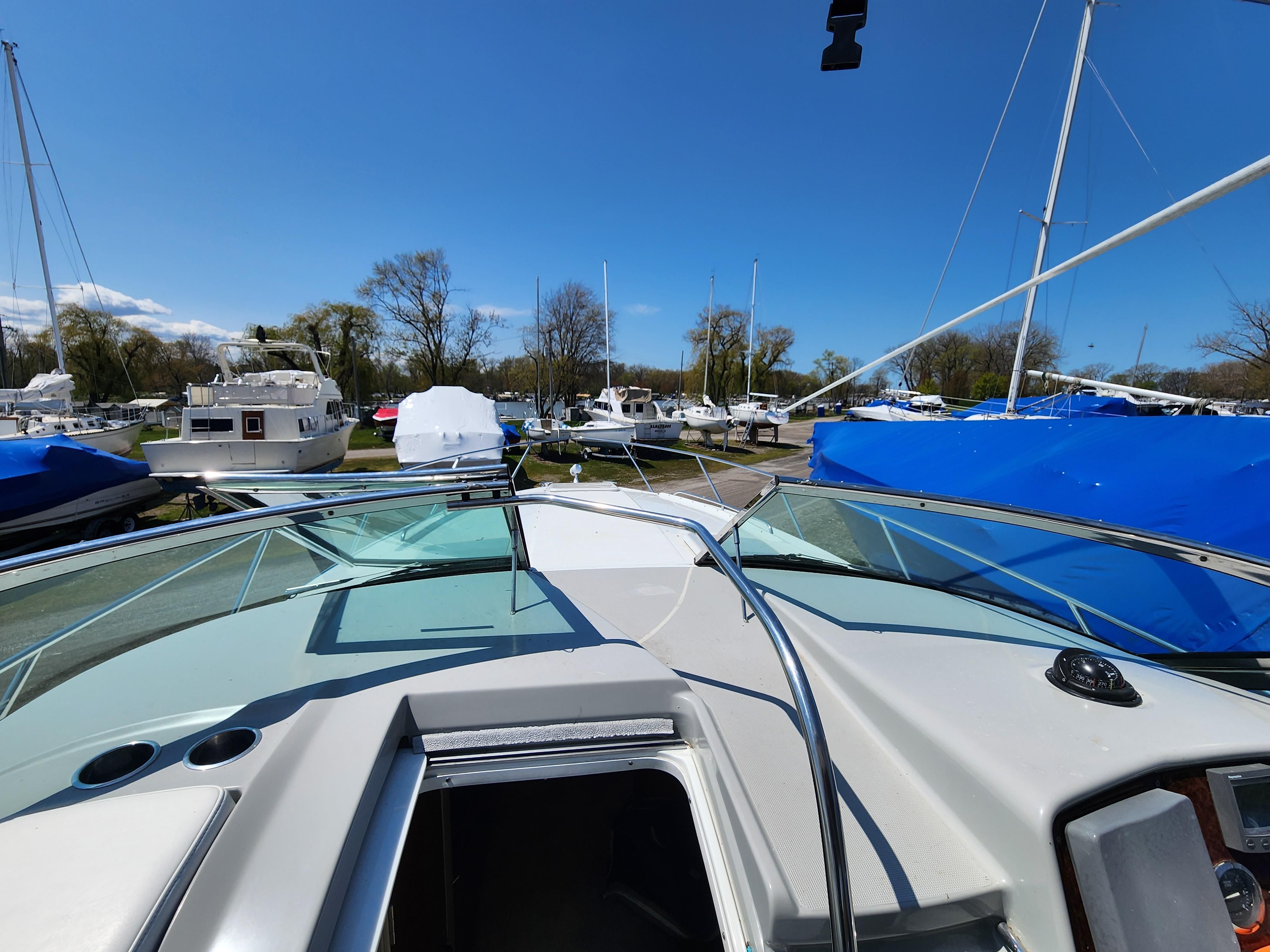 2004 Formula 34 Performance Cruiser - 16