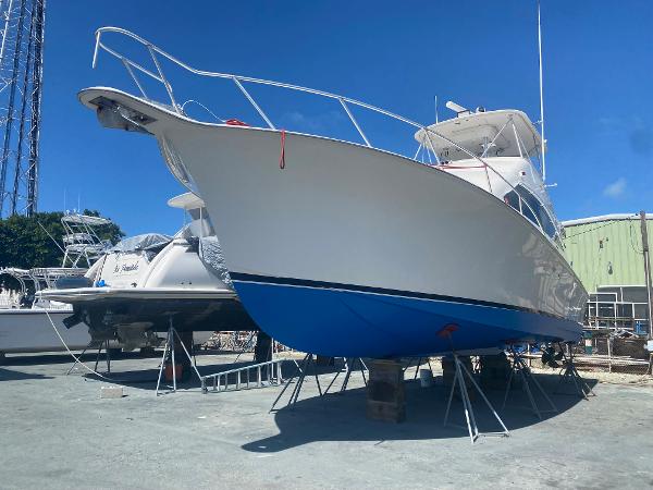 2002 Ocean Yachts Super Sport - 2