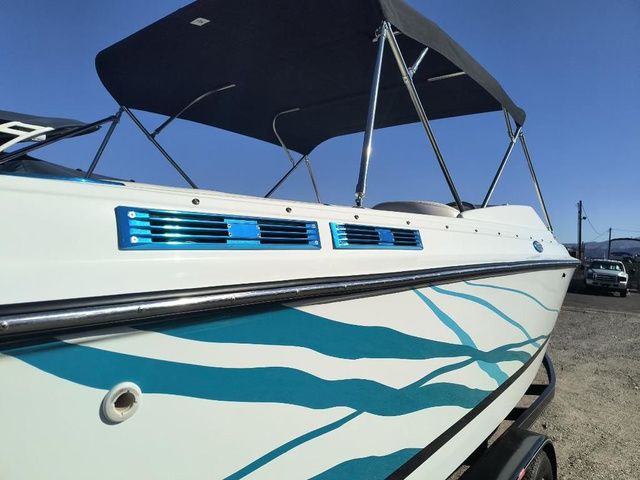 1997 BAJA Performance Boats Outlaw 24 Open Bow - 6