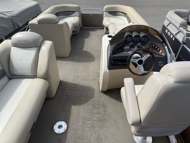 2012 Godfrey 220 c - 5