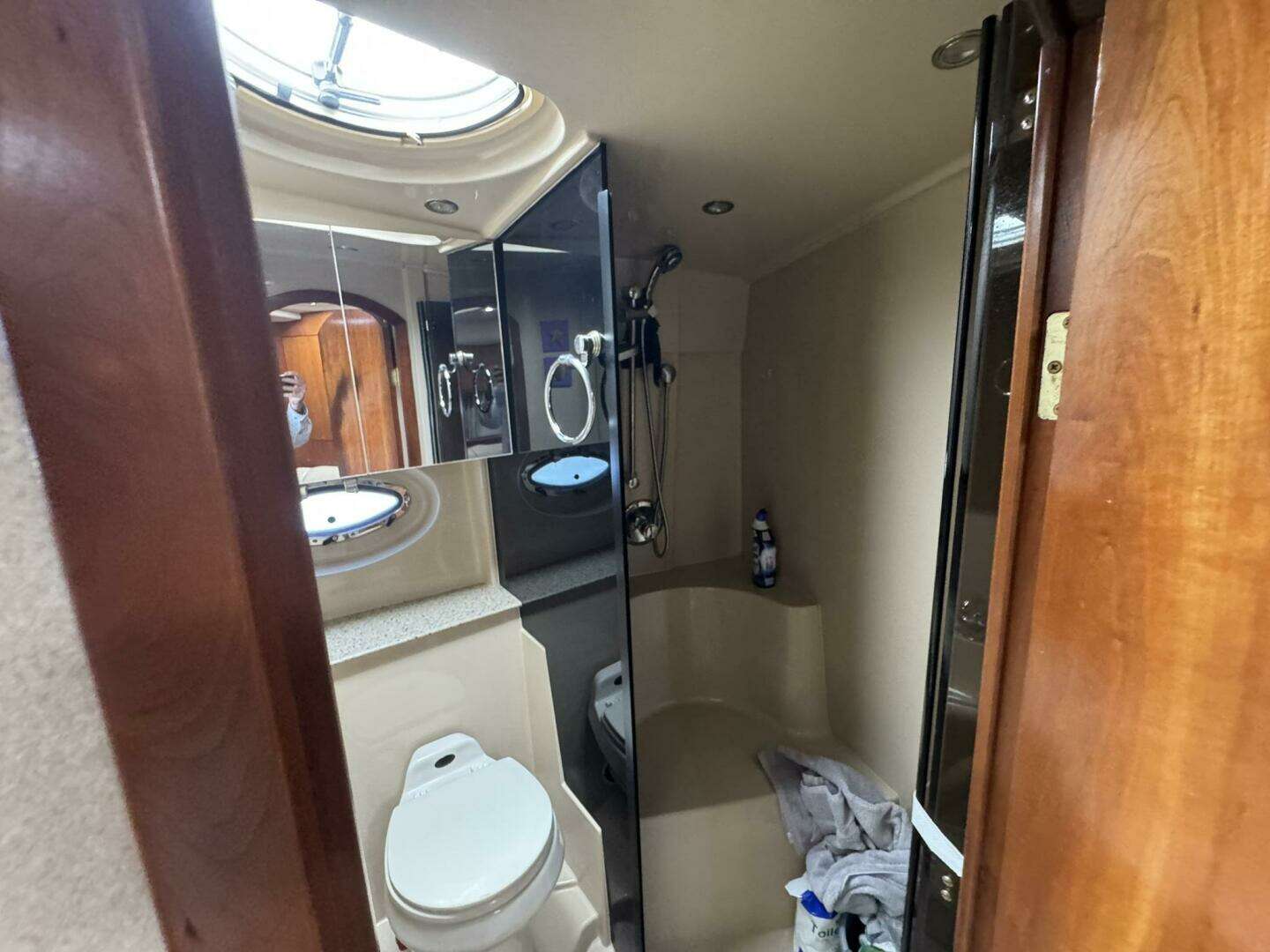2003 Cruisers Yachts 3772 - Image 73