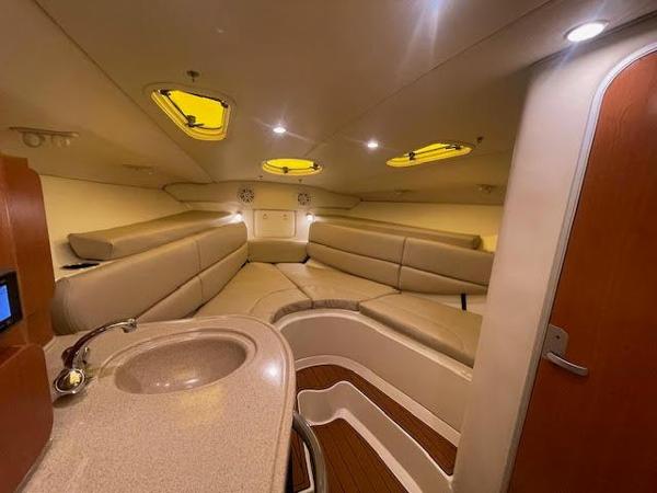 2005 Hydra-Sports 3300 VX - 18