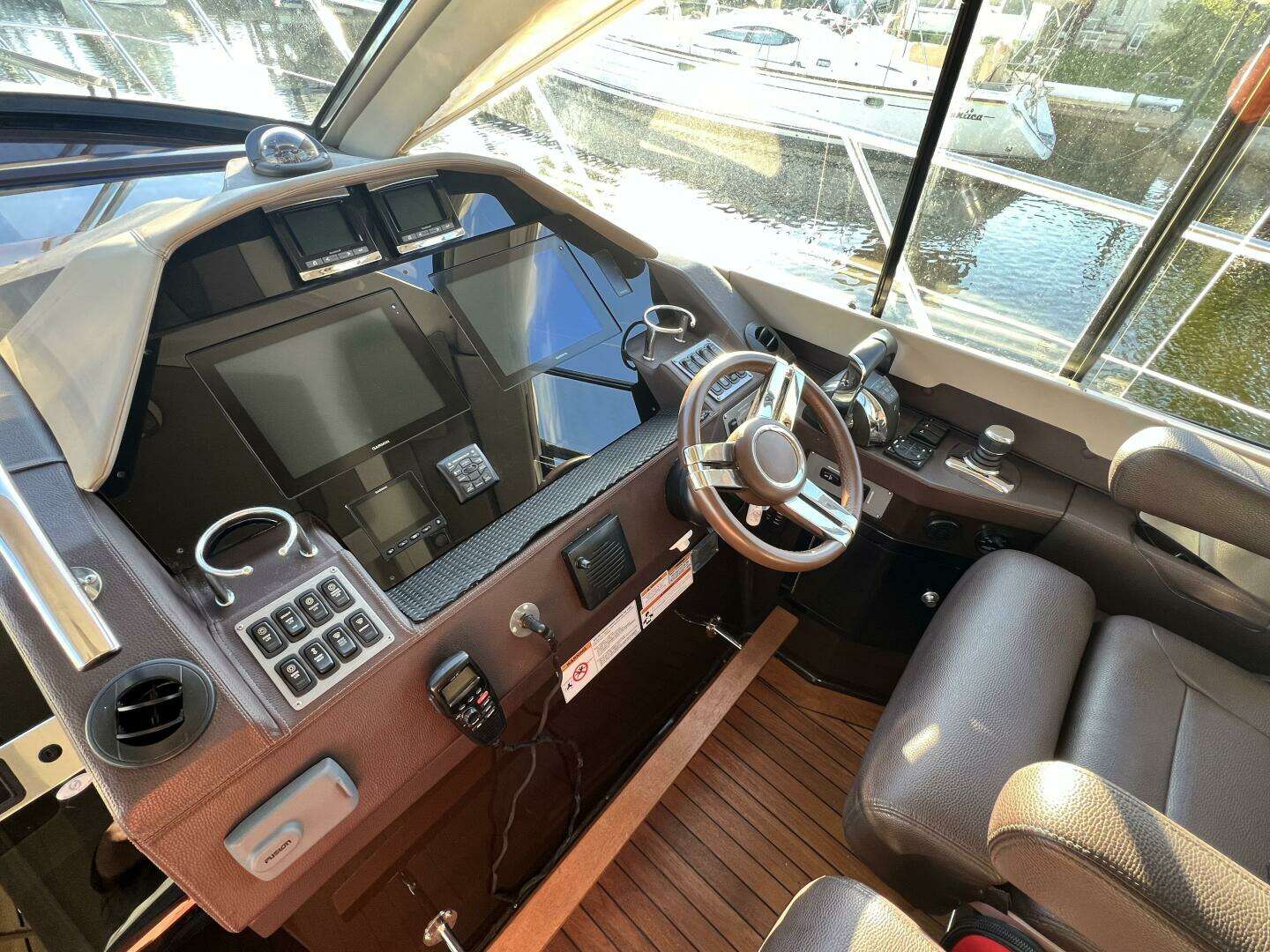 2015 Regal 53 Sport Coupe - Image 25