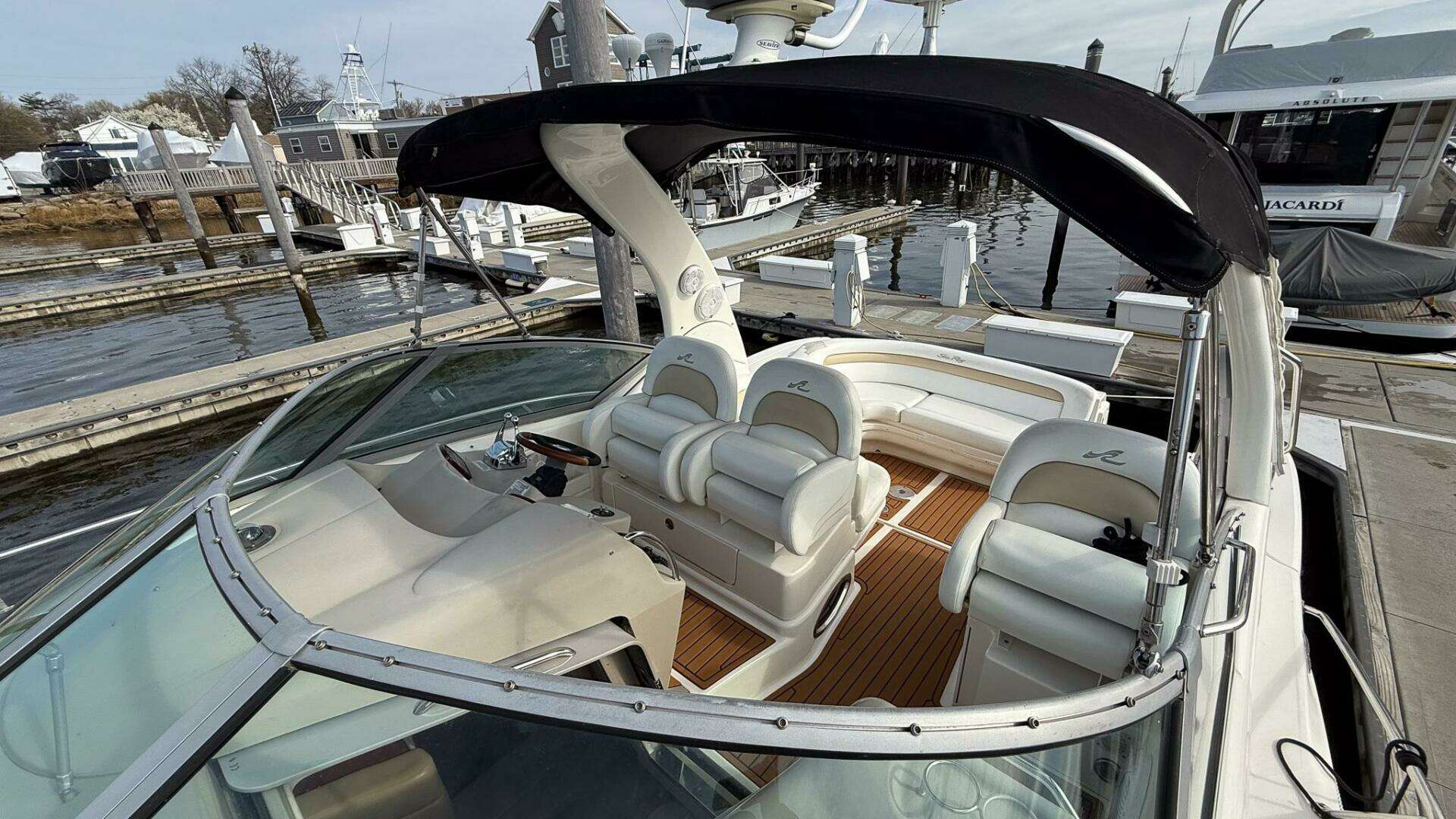 2008 Sea Ray 340 Sundancer - Image 4