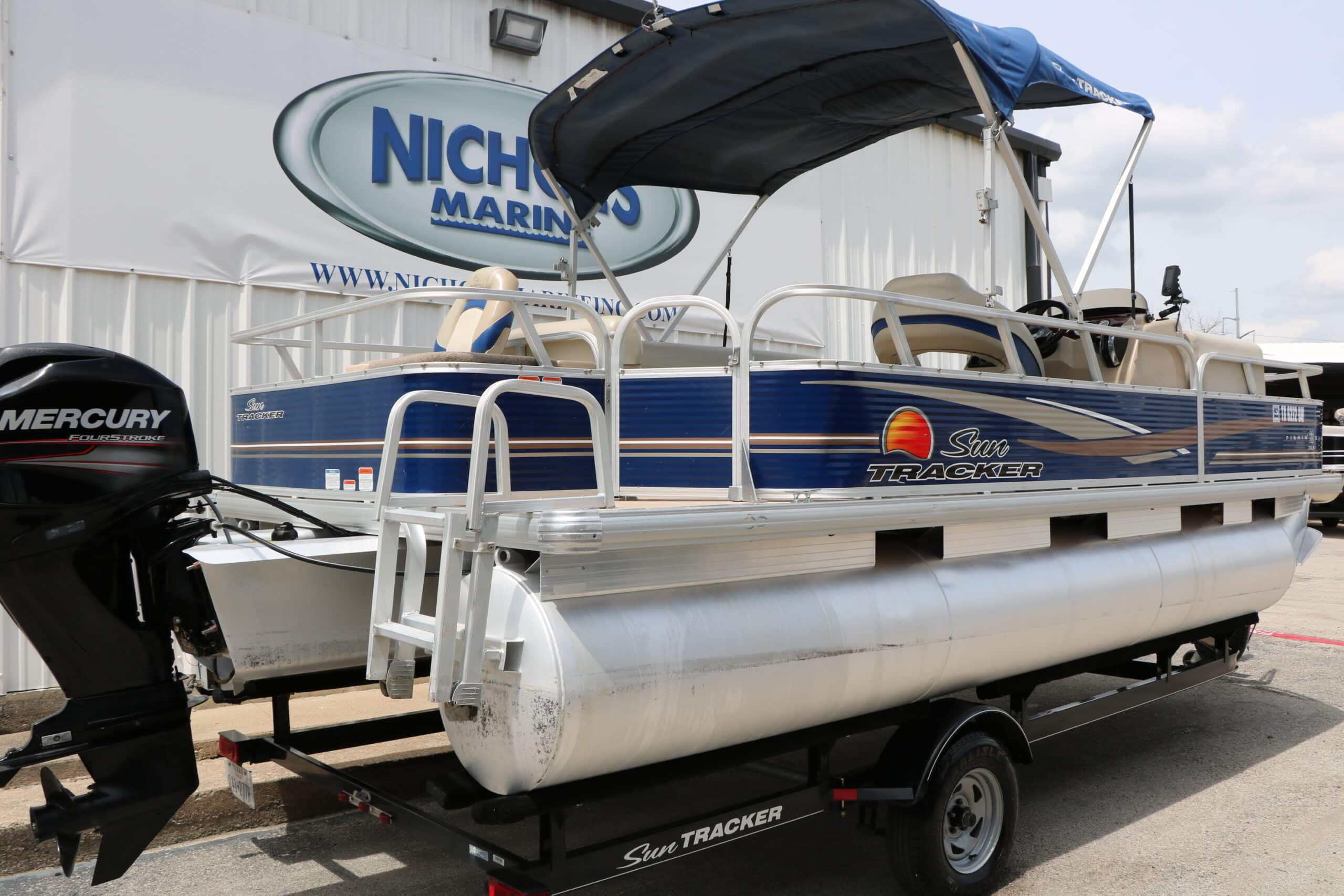 2013 Sun Tracker Fishing Barge 20 DLX - 4