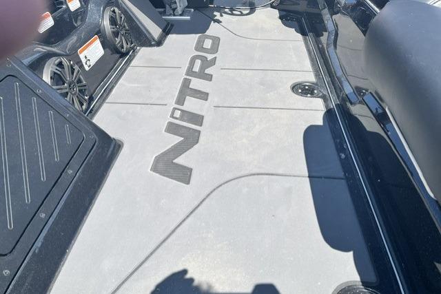 2026 Nitro Z20 XL boat deck with logo and storage compartments.