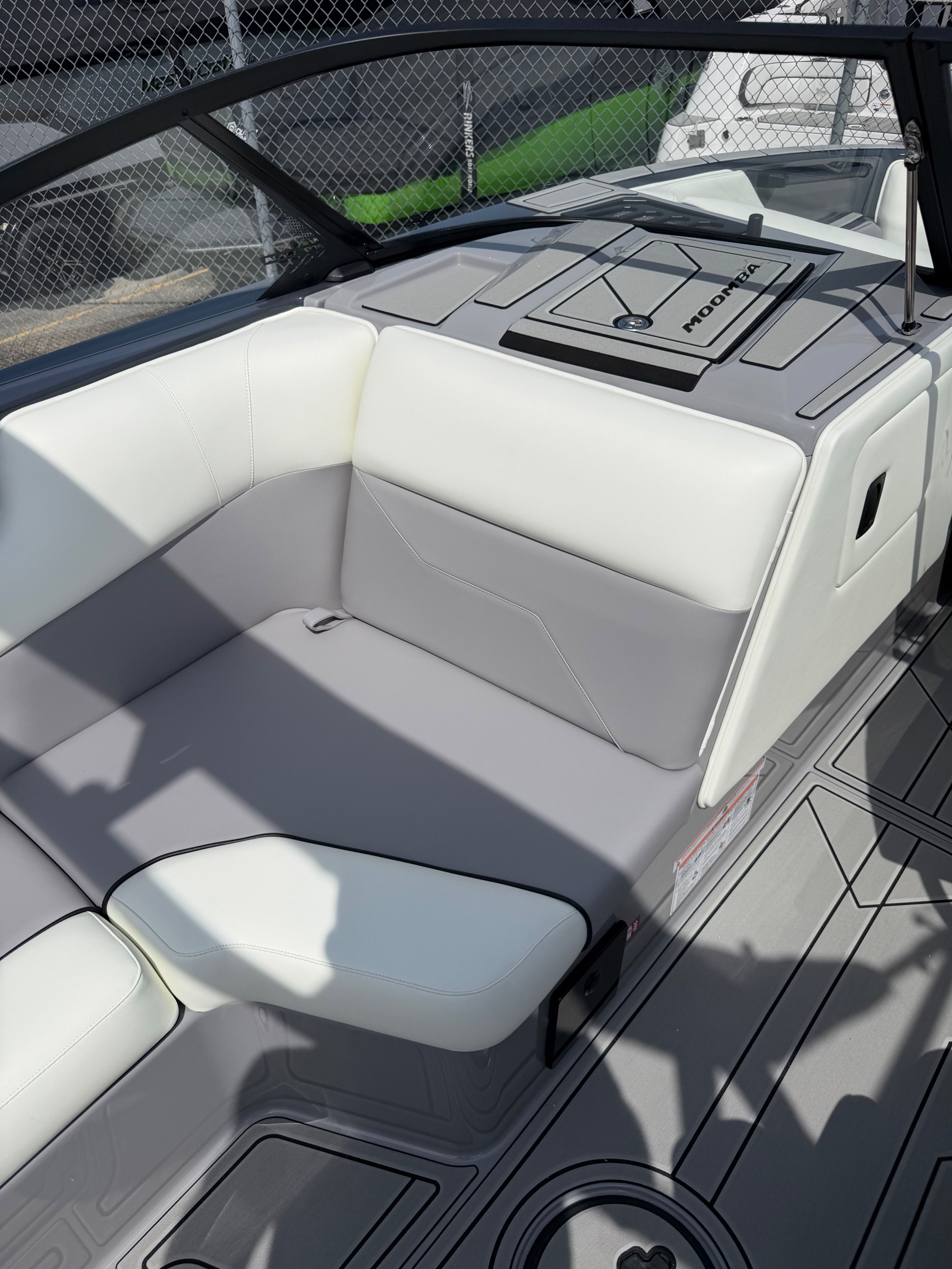 2026 Moomba Max - 13