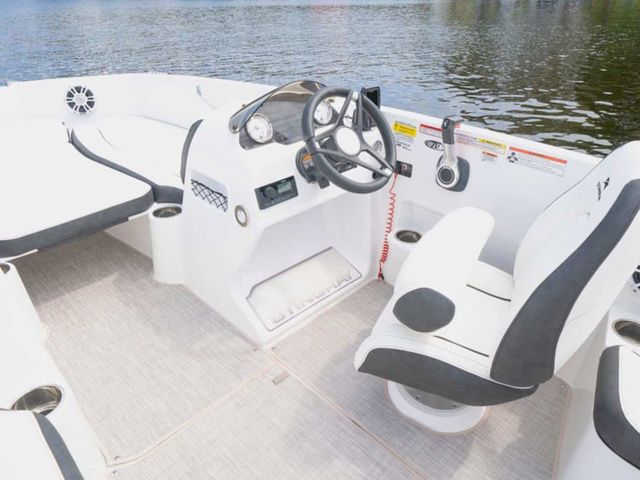 2026 Stingray 182 SC - 15