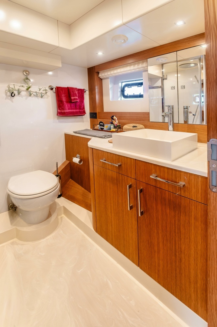 2023 Sirena Yachts — - Image 25