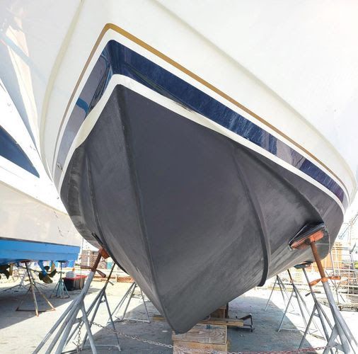 1995 Hatteras 39 Convertible - 15