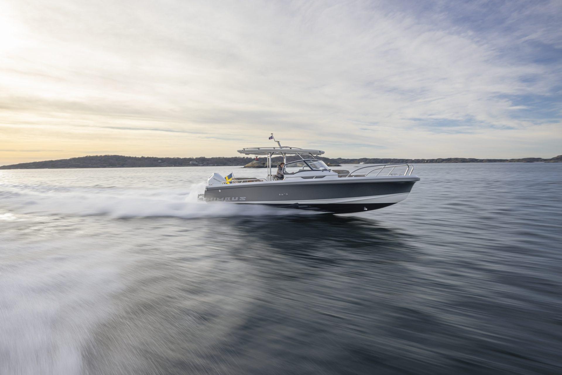 2025 Nimbus Tender 9