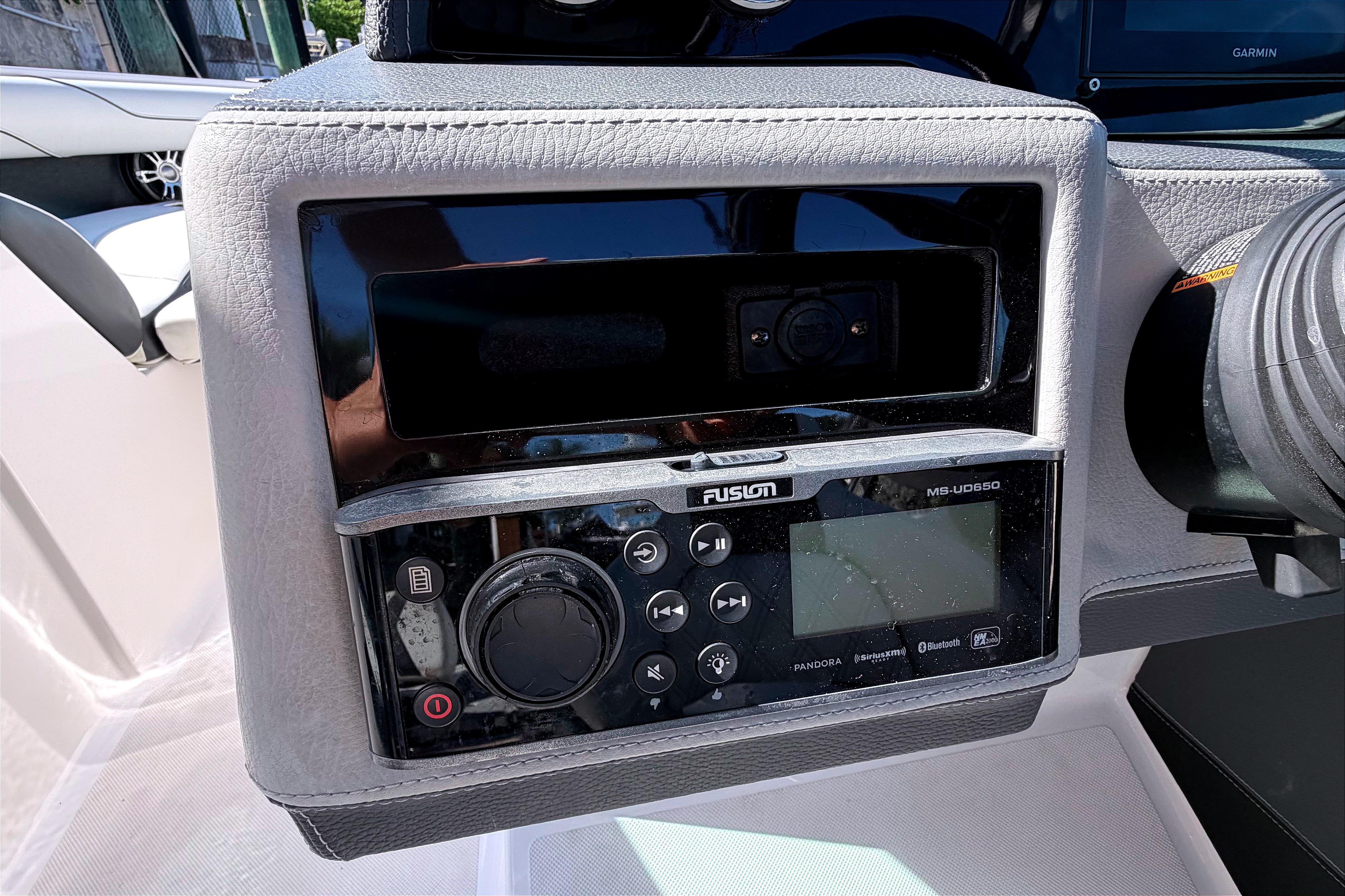 2020 Regal 2300 Bowrider dashboard with Fusion MS-UD650 audio system.