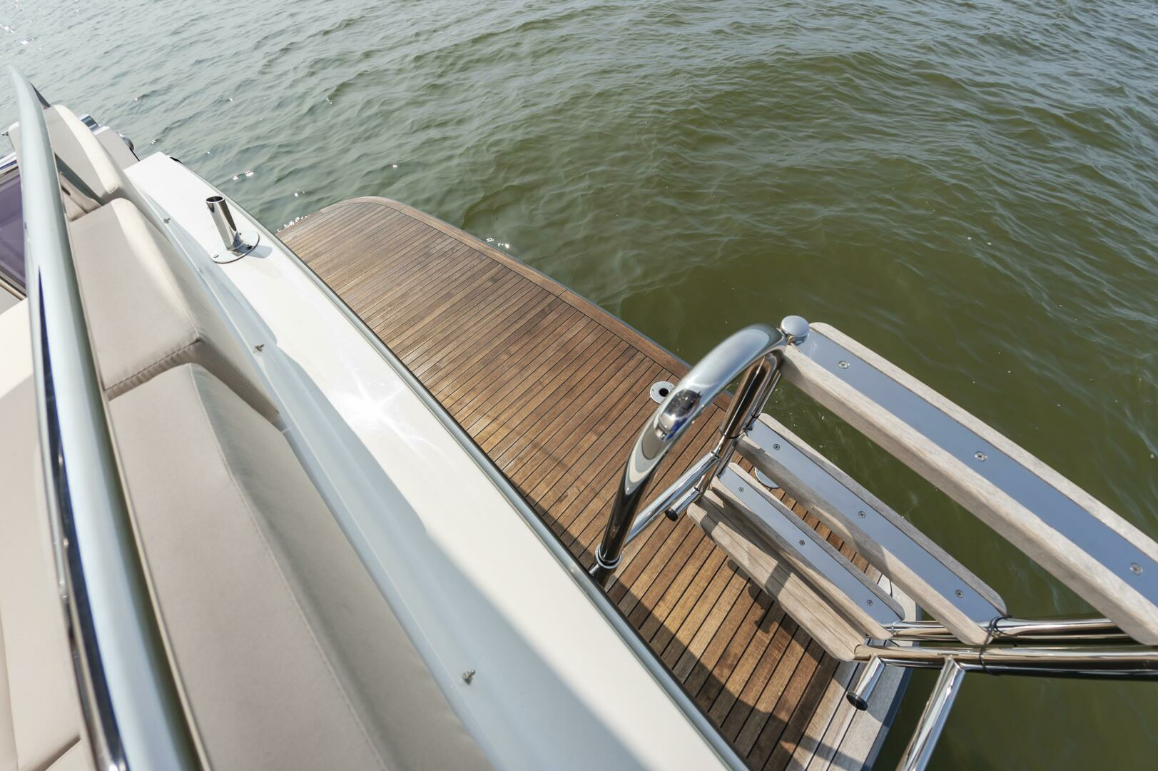 2023 El Pescador 35 - Image 11
