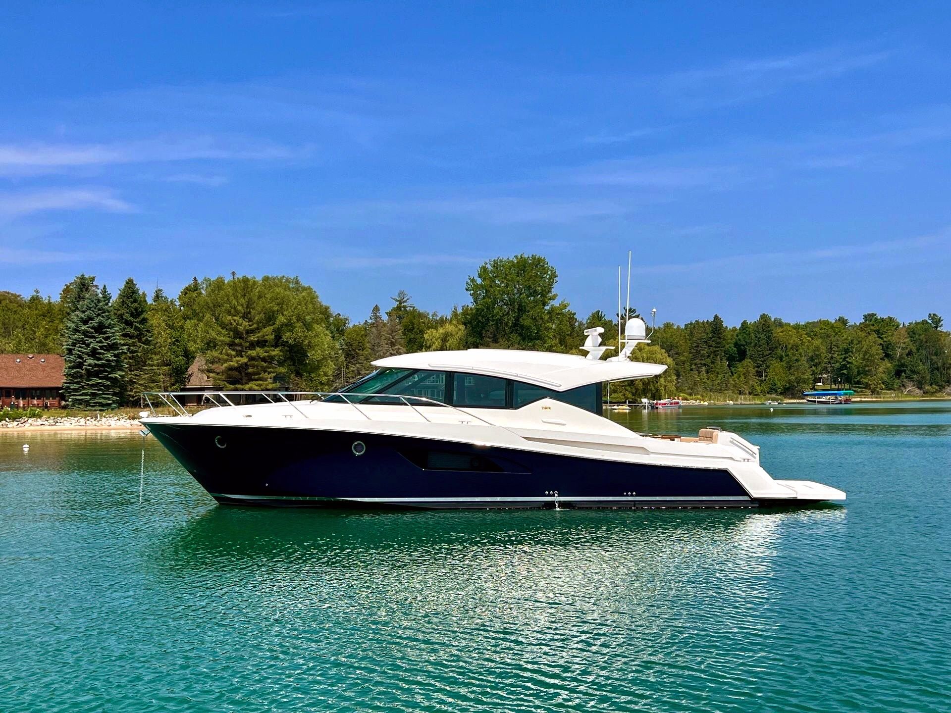 2014 Tiara Yachts 50 Coupe