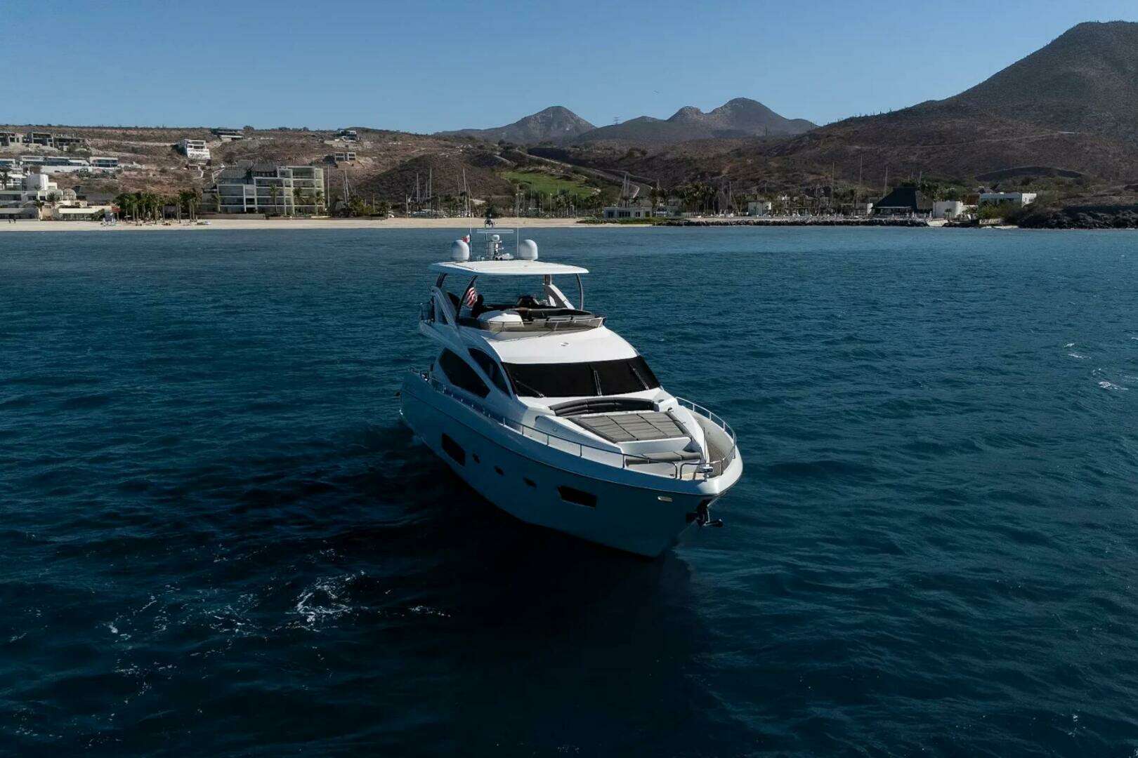 2015 Sunseeker 75 - Image 2