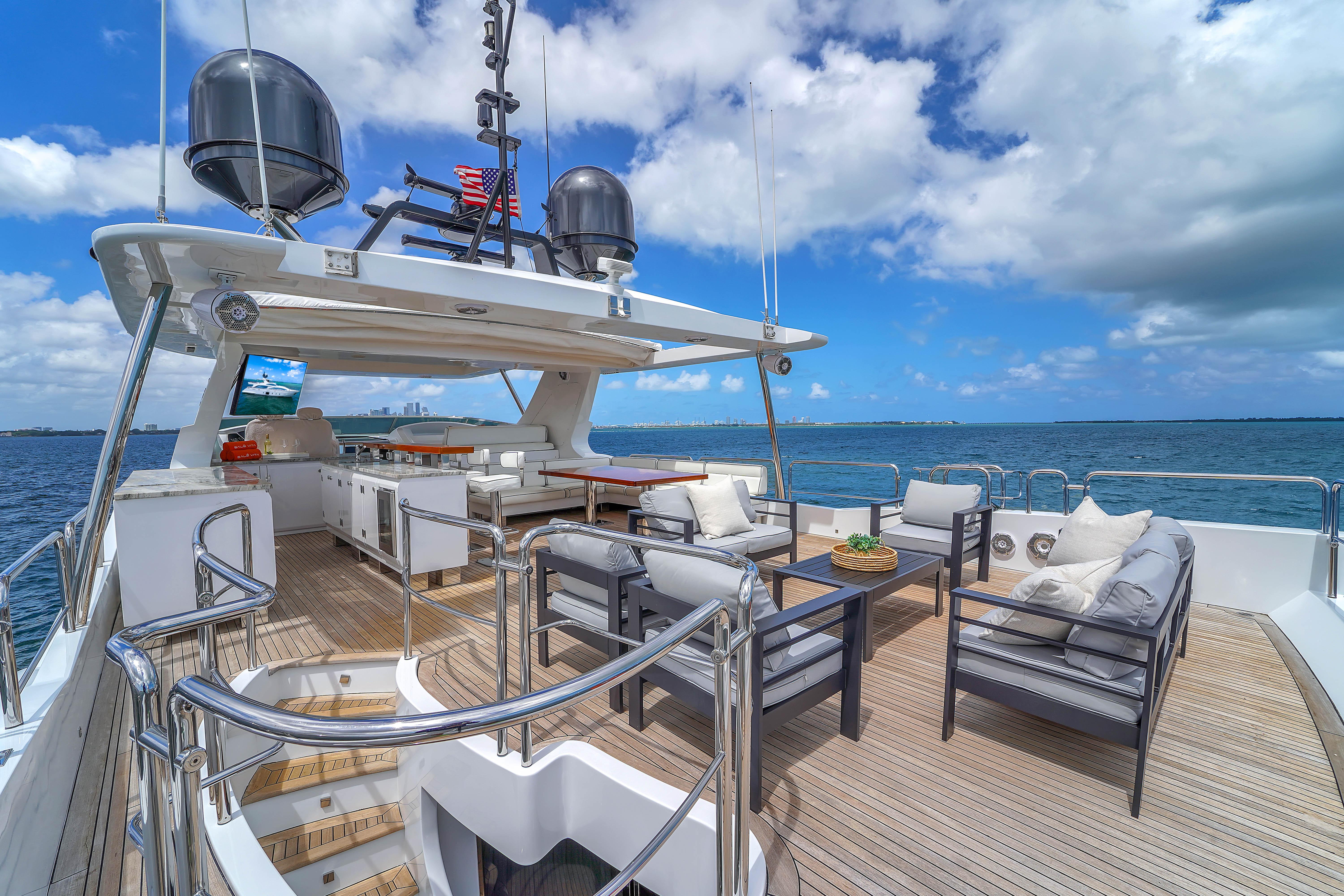2012 Azimut Grande 105 - 108