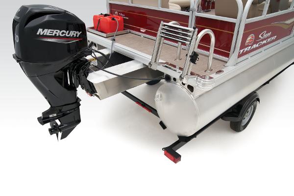 Manufacturer Provided Image: Sun Tracker Bass Buggy 16 XL Select