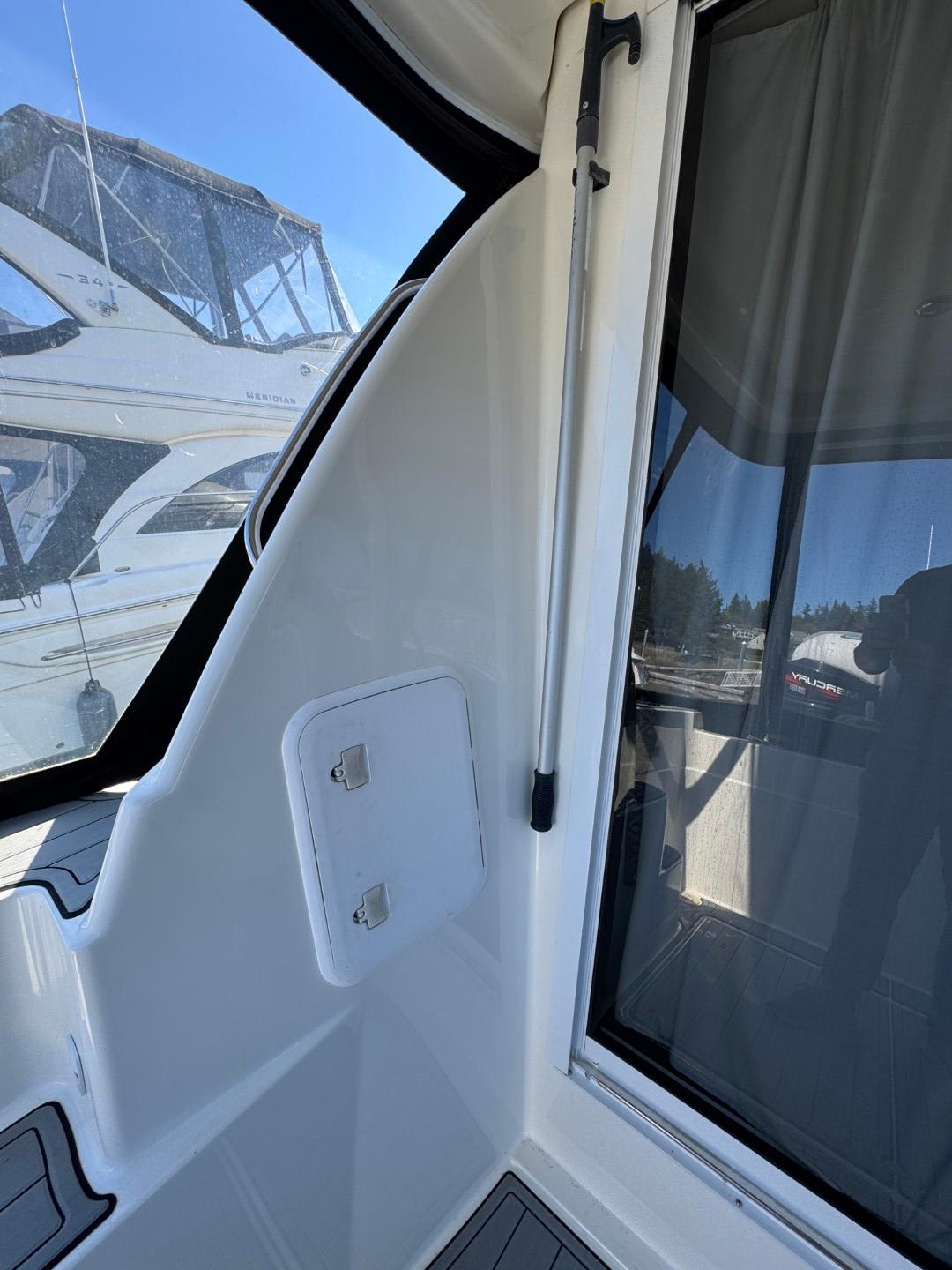 2003 Meridian 381 Sedan boat interior with sleek design and modern features.