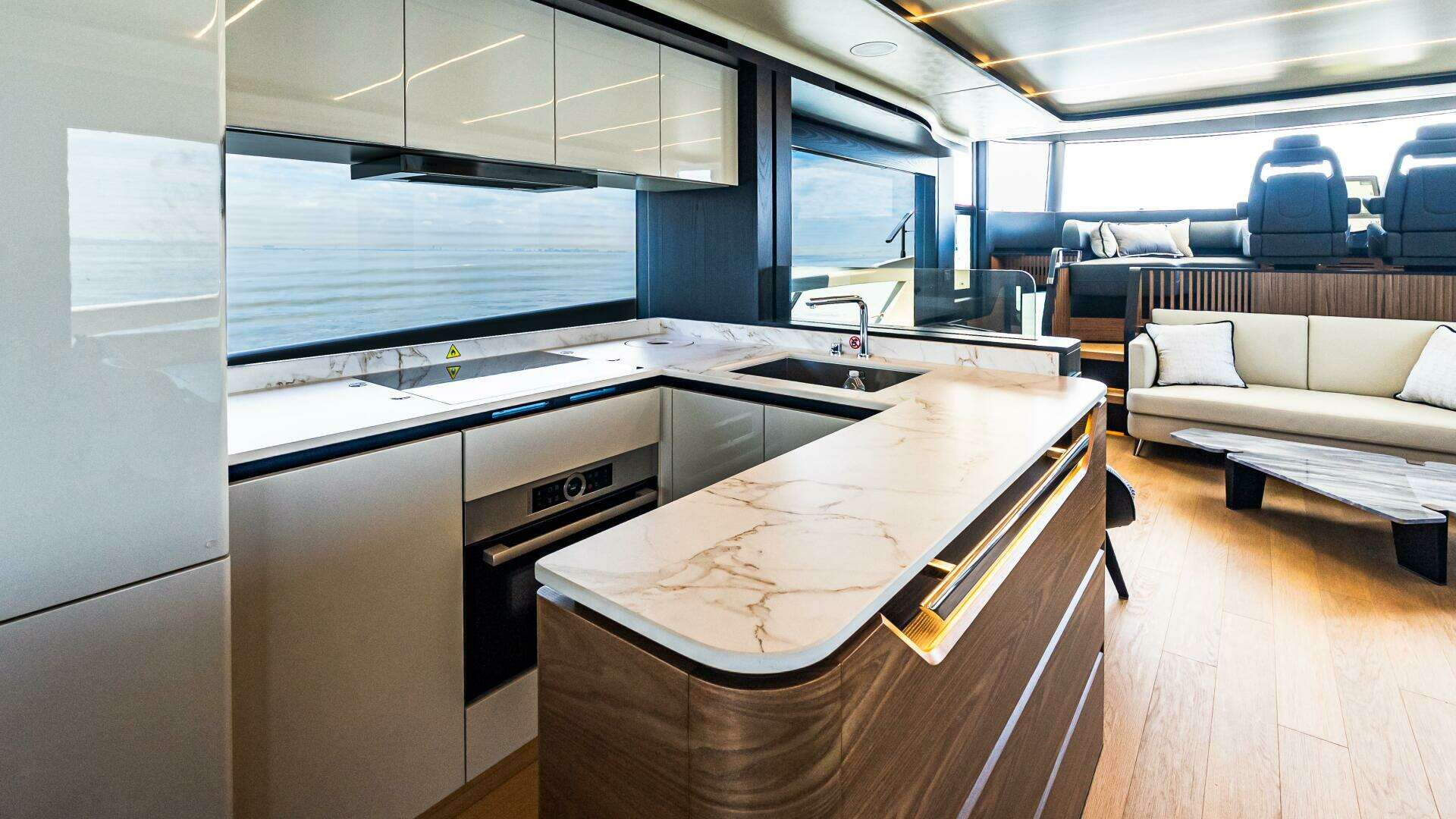 2025 Absolute Navetta 64 - Image 27