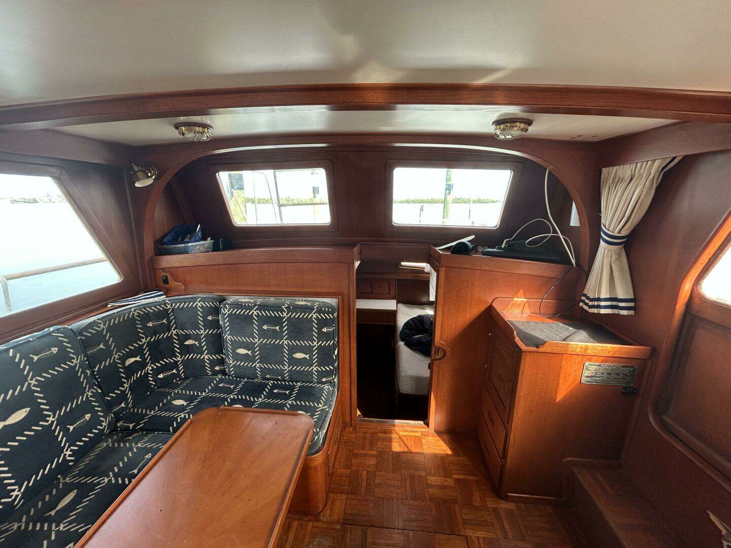1978 Albin Dual Cabin - Image 16