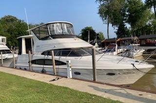 2001 Carver 396 Motor Yacht