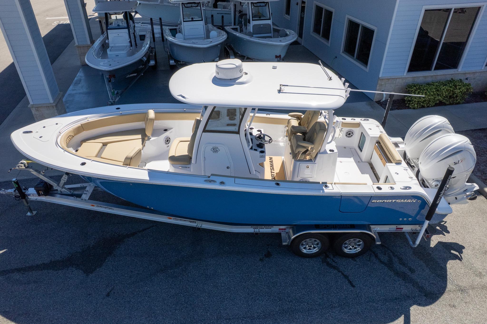 2026 Sportsman Open 282 Center Console
