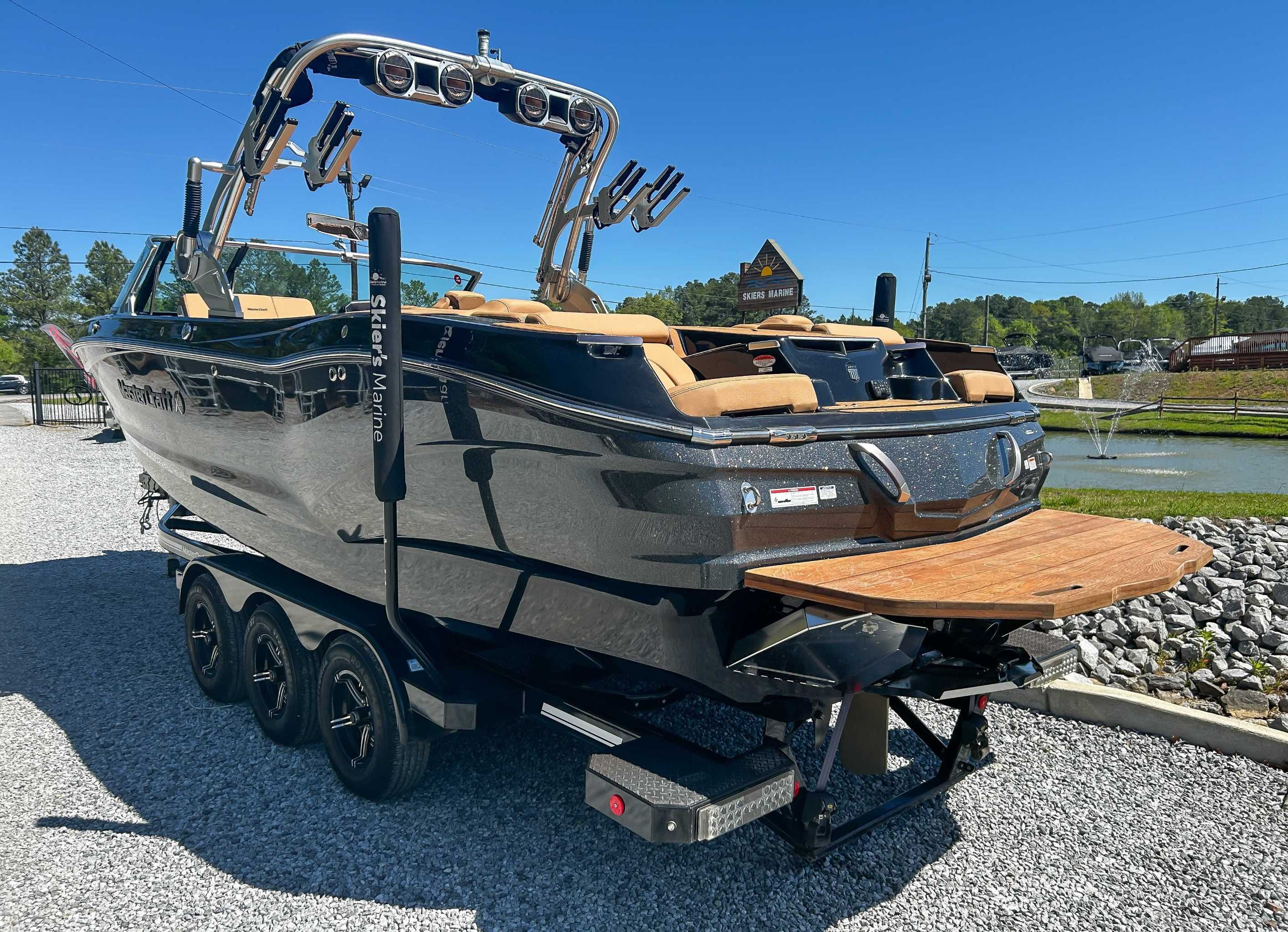 2021 MasterCraft X26 - 7
