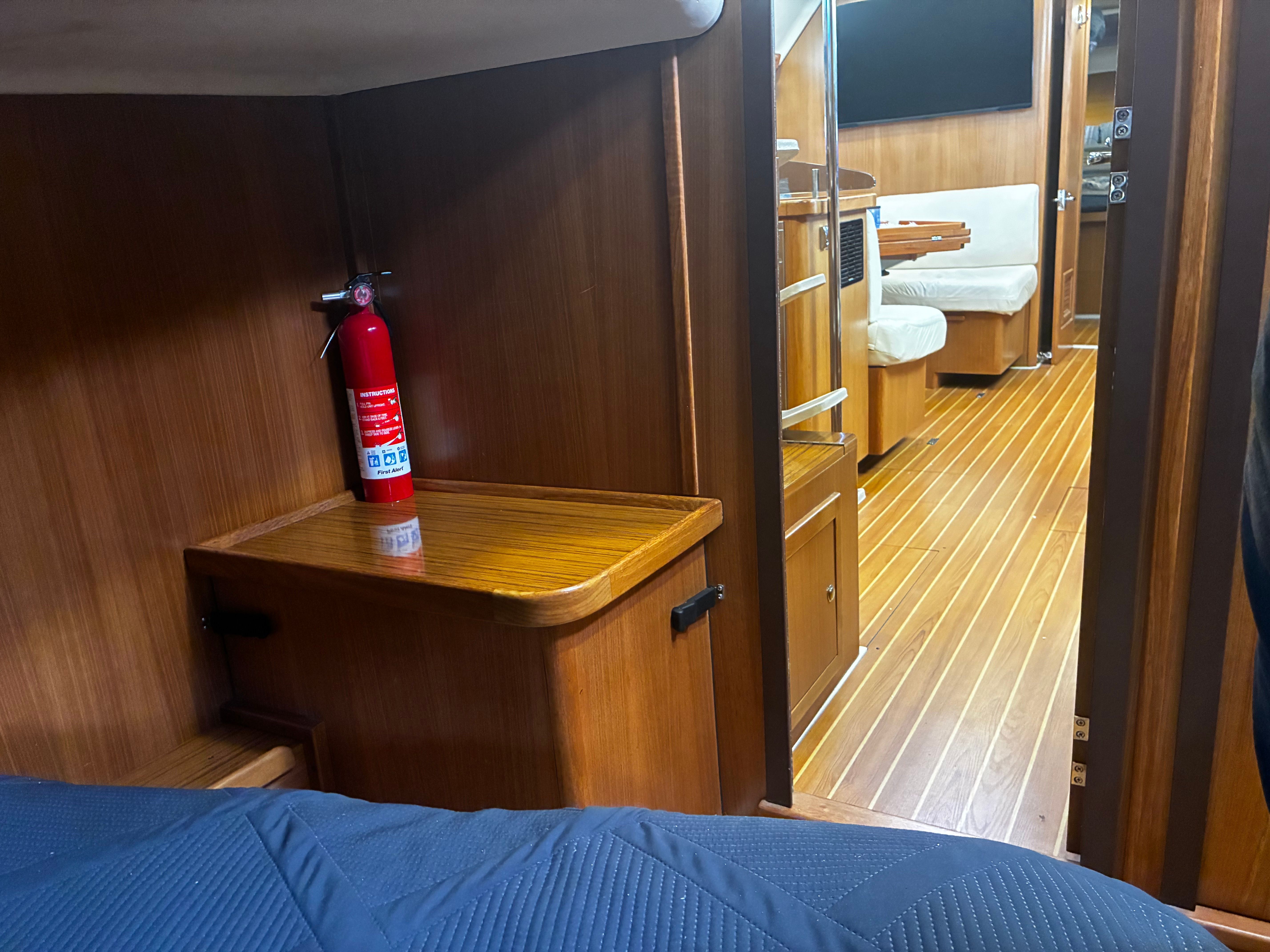 2011 Catalina 445 - 36