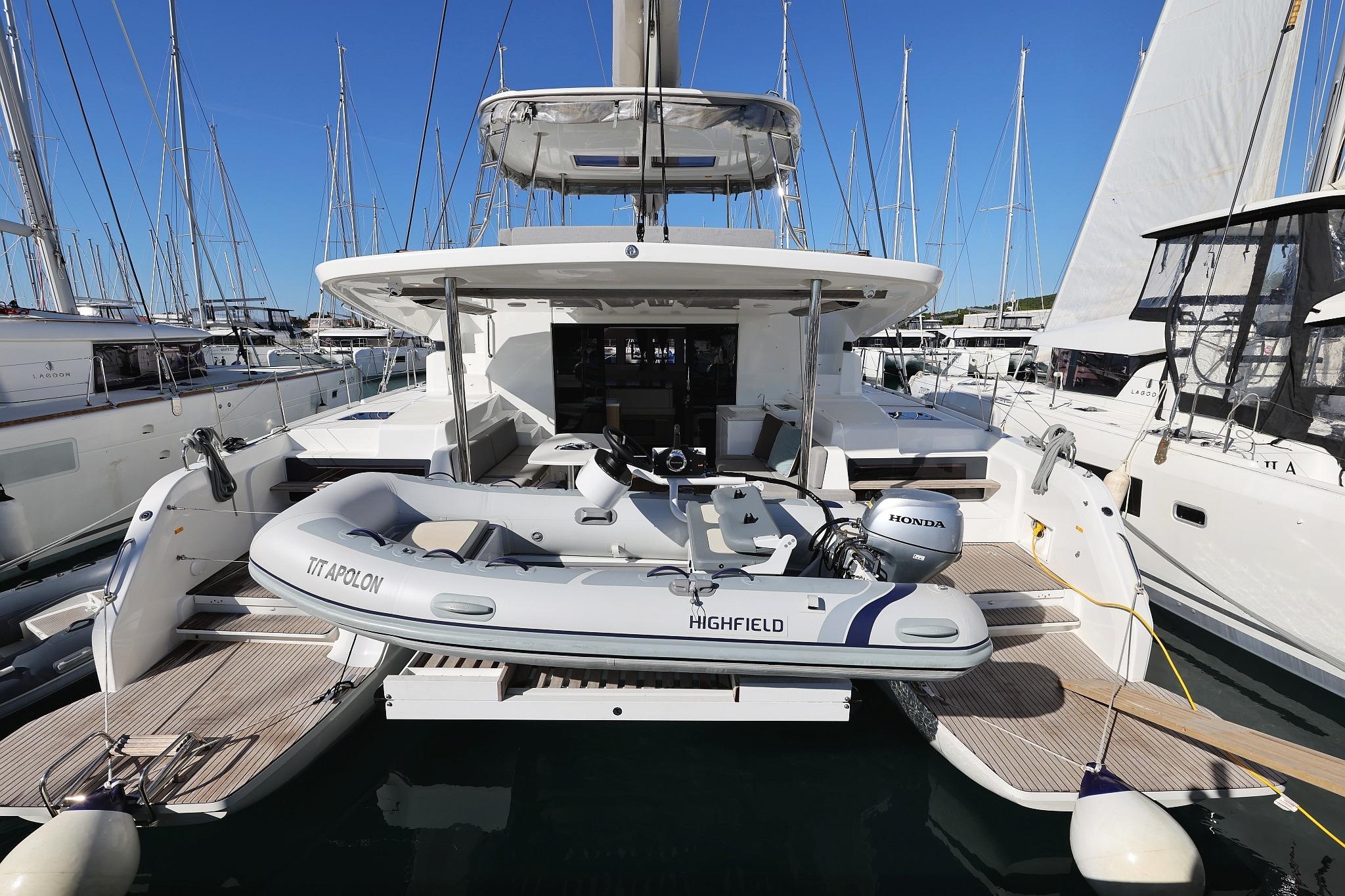 2024 Lagoon 51