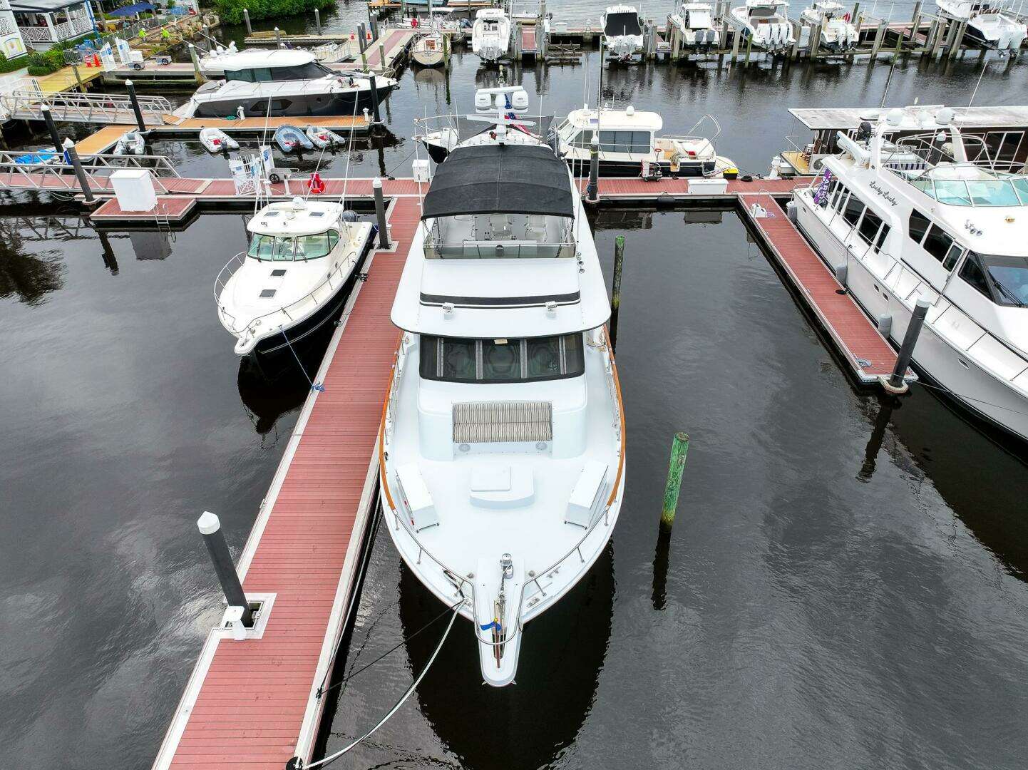 1989 Hatteras 80 Cockpit Motor Yacht - Image 2