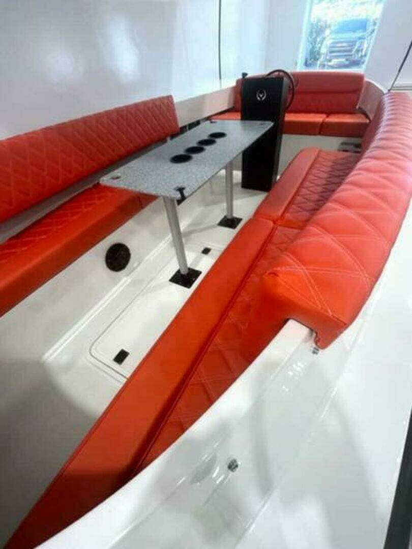 2024 Vision Fantail 217 - Image 2