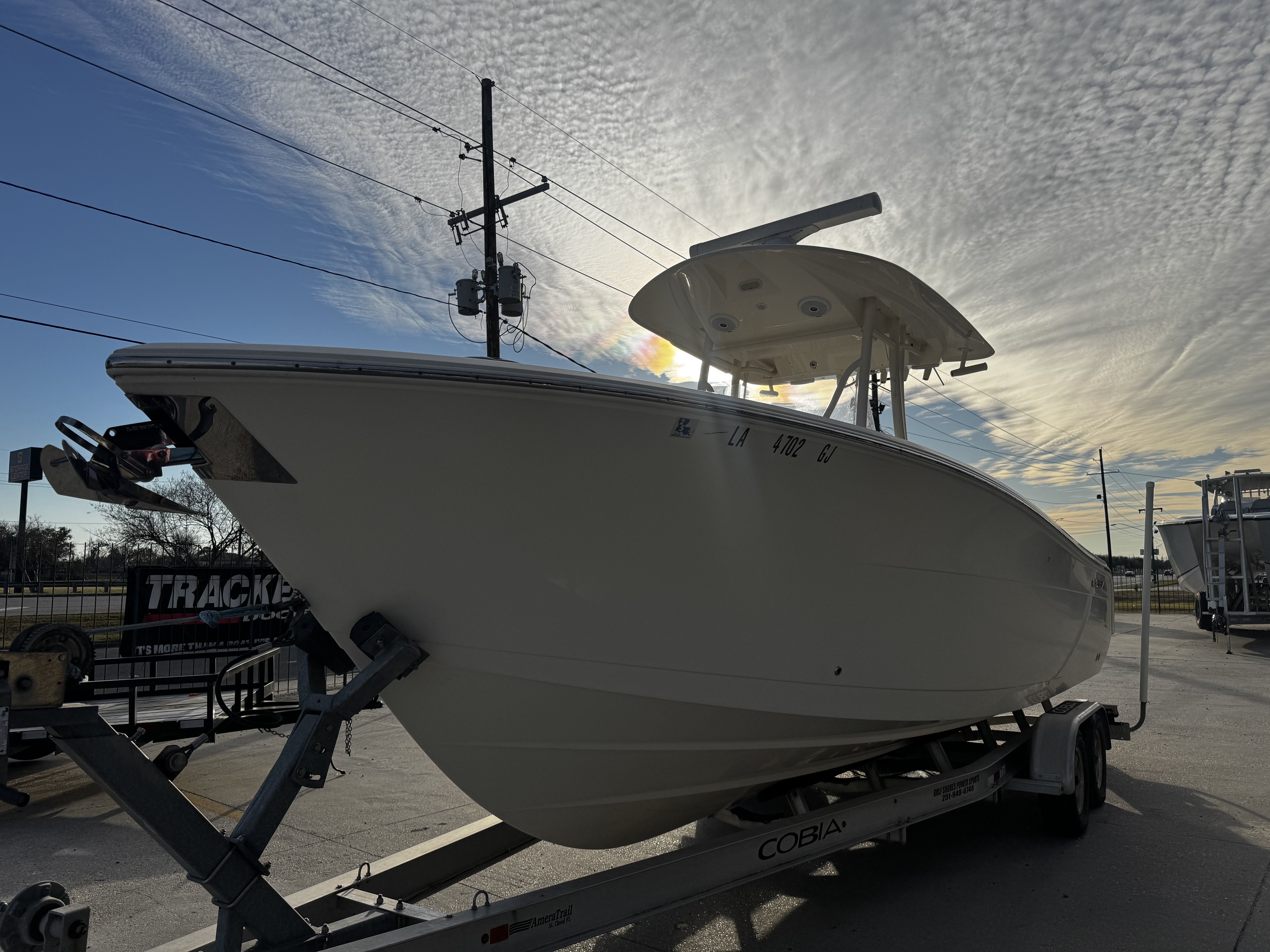 2017 Cobia 277 Center Console - 4